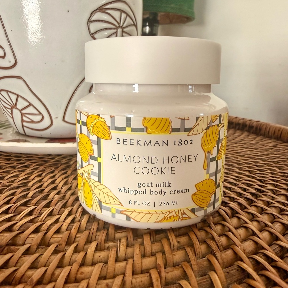 Beekman 1802 Almond Honey Cookie Whipped Body Cream